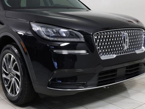 Used 2022 Lincoln Corsair FWD w/ Equipment Group 101A image 37