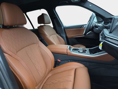 New 2026 BMW X5 xDrive50e w/ Executive Package AWD/4WD image 9