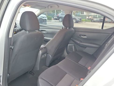 Used 2023 Nissan Sentra SV image 7