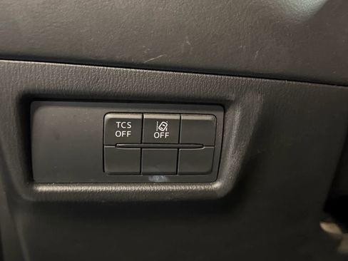 Used 2019 MAZDA CX-5 Touring image 15