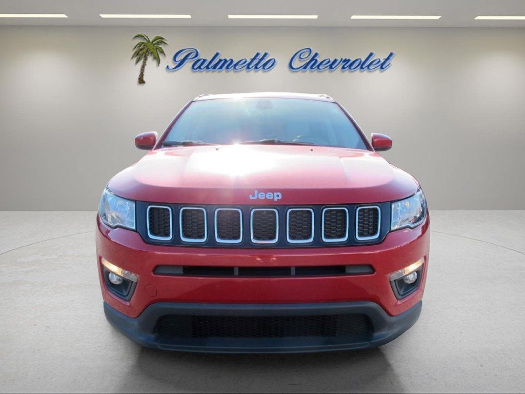 Used 2018 Jeep Compass Latitude w/ Popular Equipment Group FWD image 7