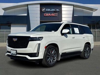 Certified 2022 Cadillac Escalade Sport Platinum w/ Heavy-Duty Trailer Package