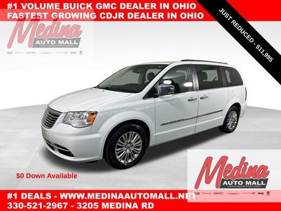 Used 2015 Chrysler Town & Country Touring-L w/ Driver Convenience Group