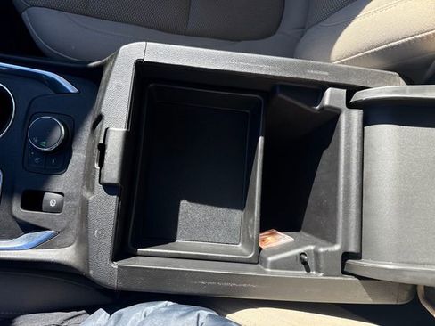 Certified 2023 Chevrolet Traverse LS image 26