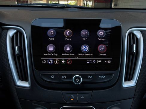 Used 2023 Chevrolet Malibu LT FWD image 29