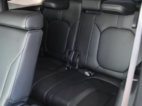 Used 2024 Honda Pilot EX-L image 40