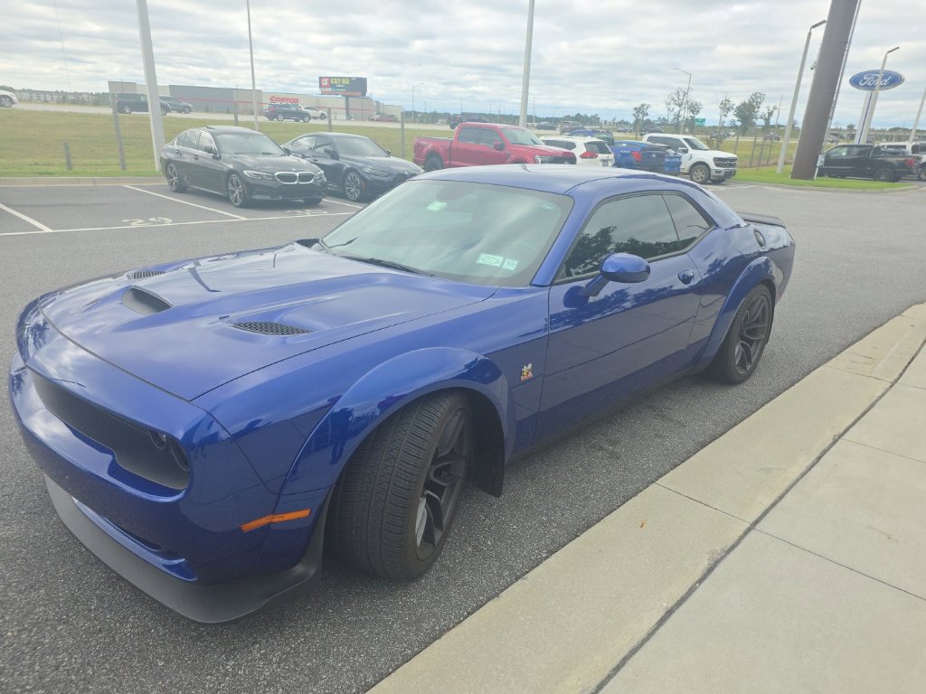 Used 2021 Dodge Challenger R/T Scat Pack RWD image 3