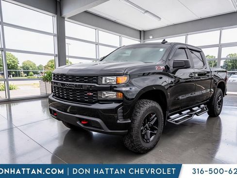 Used 2021 Chevrolet Silverado 1500 Custom Trail Boss AWD/4WD image 22