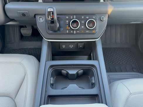 Used 2024 Land Rover Defender 110 S AWD/4WD image 22