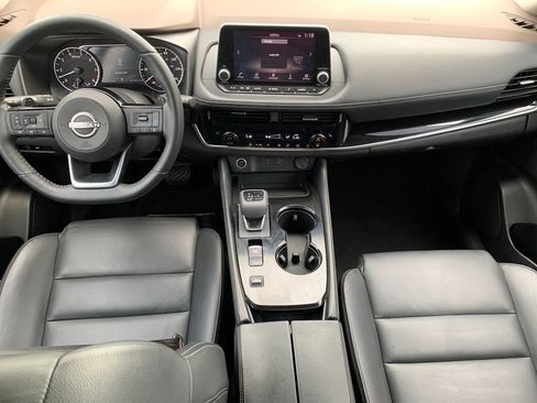 Used 2023 Nissan Rogue SL FWD image 15
