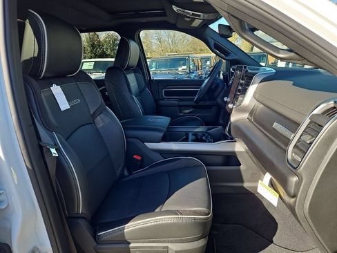 New 2026 RAM 3500 Laramie AWD/4WD image 16
