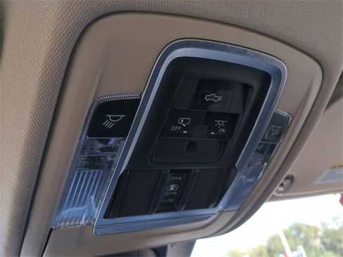 Used 2021 RAM 1500 Laramie image 22