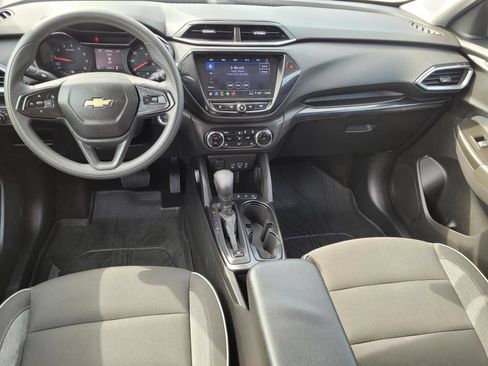 Used 2023 Chevrolet TrailBlazer LT w/ Convenience Package FWD image 17