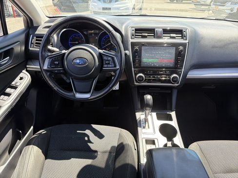 Used 2019 Subaru Outback 2.5i Premium AWD/4WD image 10