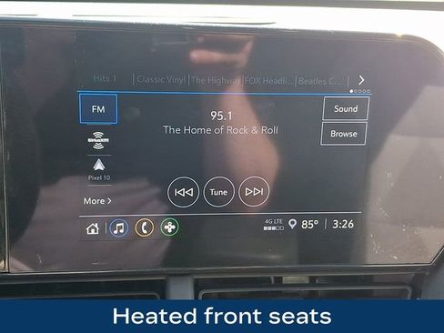 Used 2024 Chevrolet Trax RS w/ Sunroof Package image 12