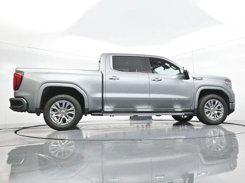 Used 2024 GMC Sierra 1500 Denali w/ Technology Package AWD/4WD image 56