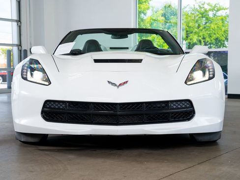 Used 2014 Chevrolet Corvette Stingray Convertible w/ 2LT Preferred Equipment Group RWD image 4