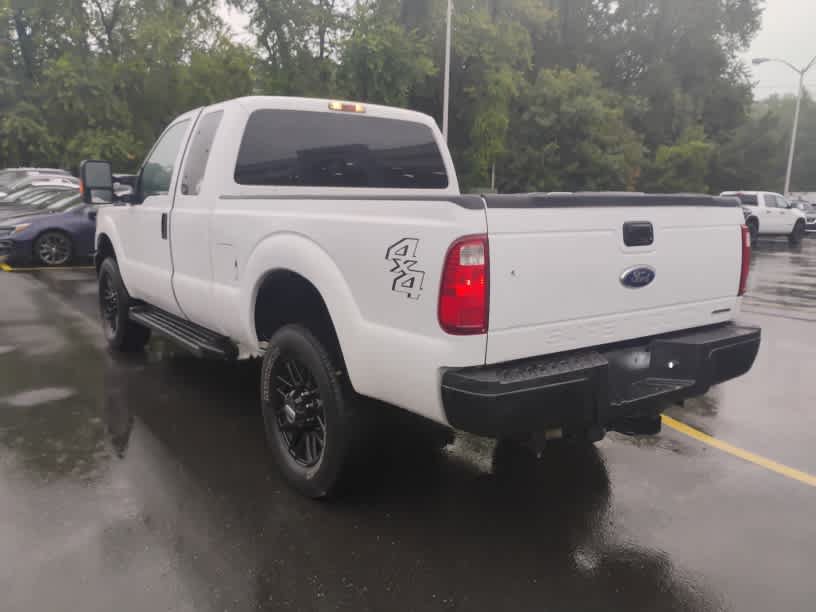Used 2016 Ford F250 XL w/ Power Equipment Group AWD/4WD image 4