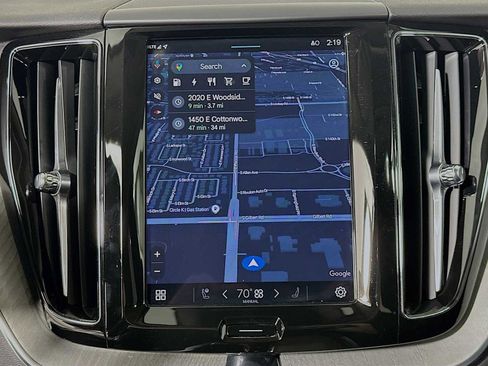 Used 2025 Volvo XC60 T8 Plus w/ Protection Package Premier image 14