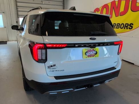 New 2026 Ford Explorer Active w/ Active Comfort Package AWD/4WD image 39