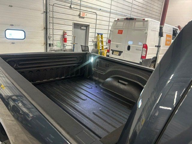 Certified 2025 RAM 2500 Big Horn AWD/4WD image 19