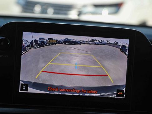 Used 2024 Lexus UX 250h FWD image 23