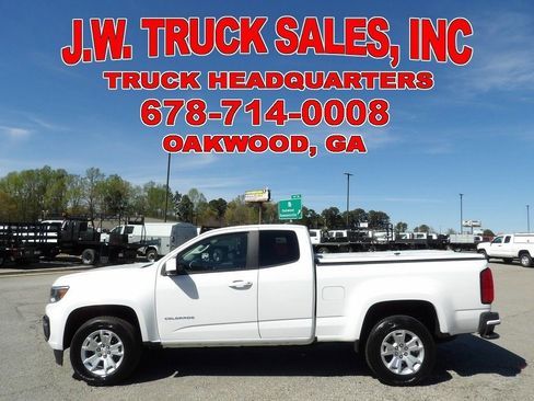 Used 2022 Chevrolet Colorado LT w/ Fleet Safety Package RWD image 2