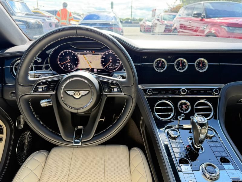 Used 2020 Bentley Continental GT AWD/4WD image 18