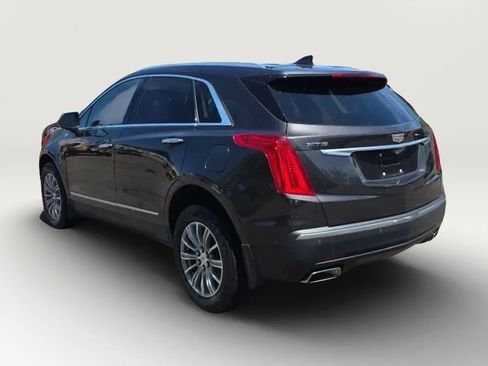 Used 2017 Cadillac XT5 Luxury FWD image 6