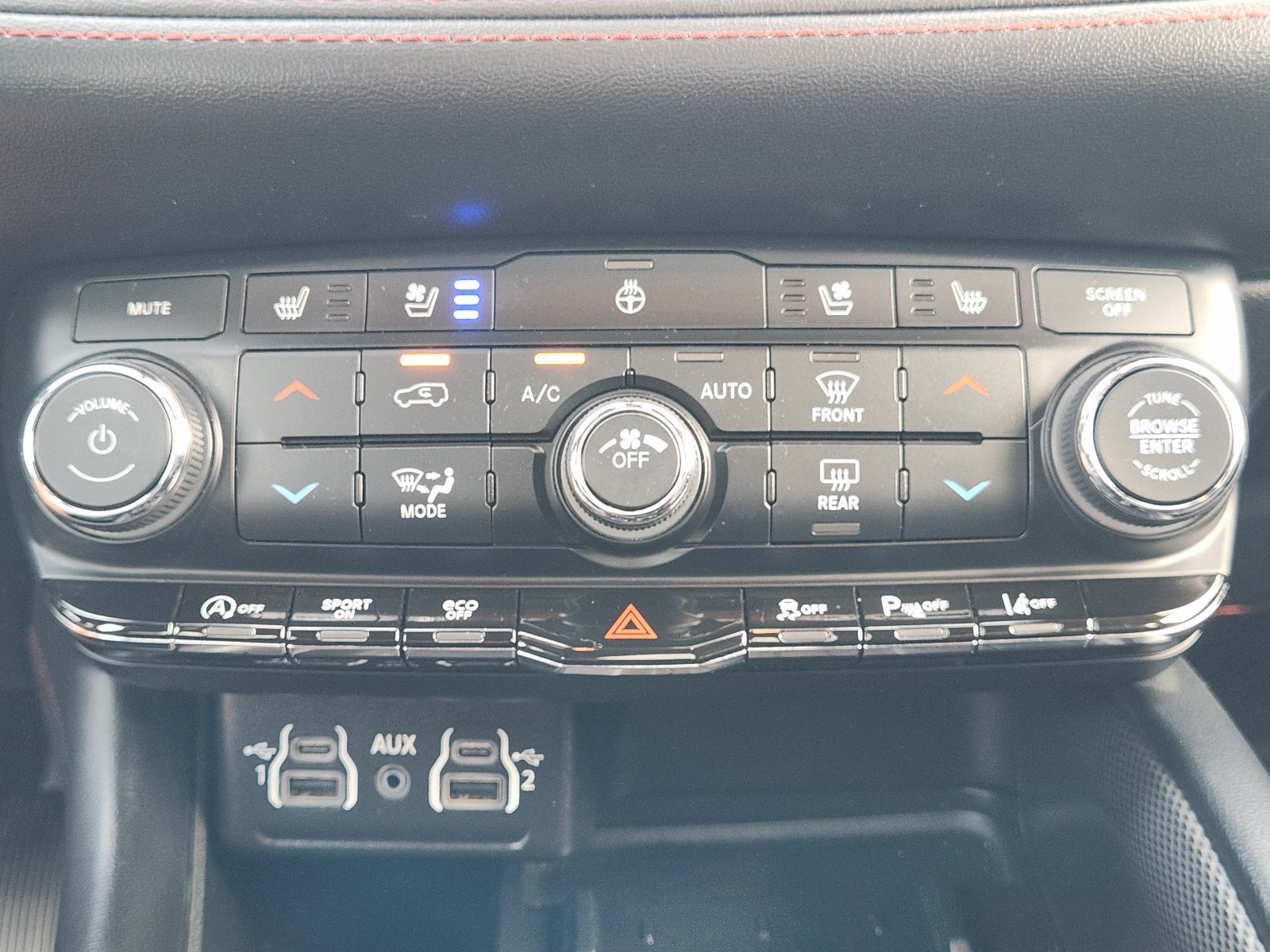 Used 2025 Dodge Durango GT AWD/4WD image 22