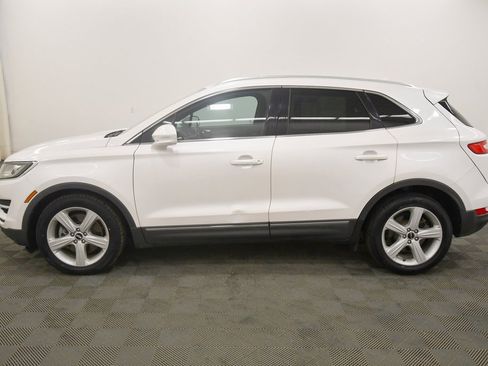 Used 2015 Lincoln MKC FWD image 4