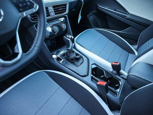 New 2026 Volkswagen Taos S image 30