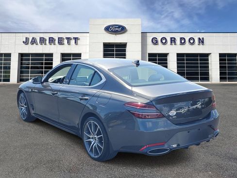Used 2025 Genesis G70 2.5T RWD image 3
