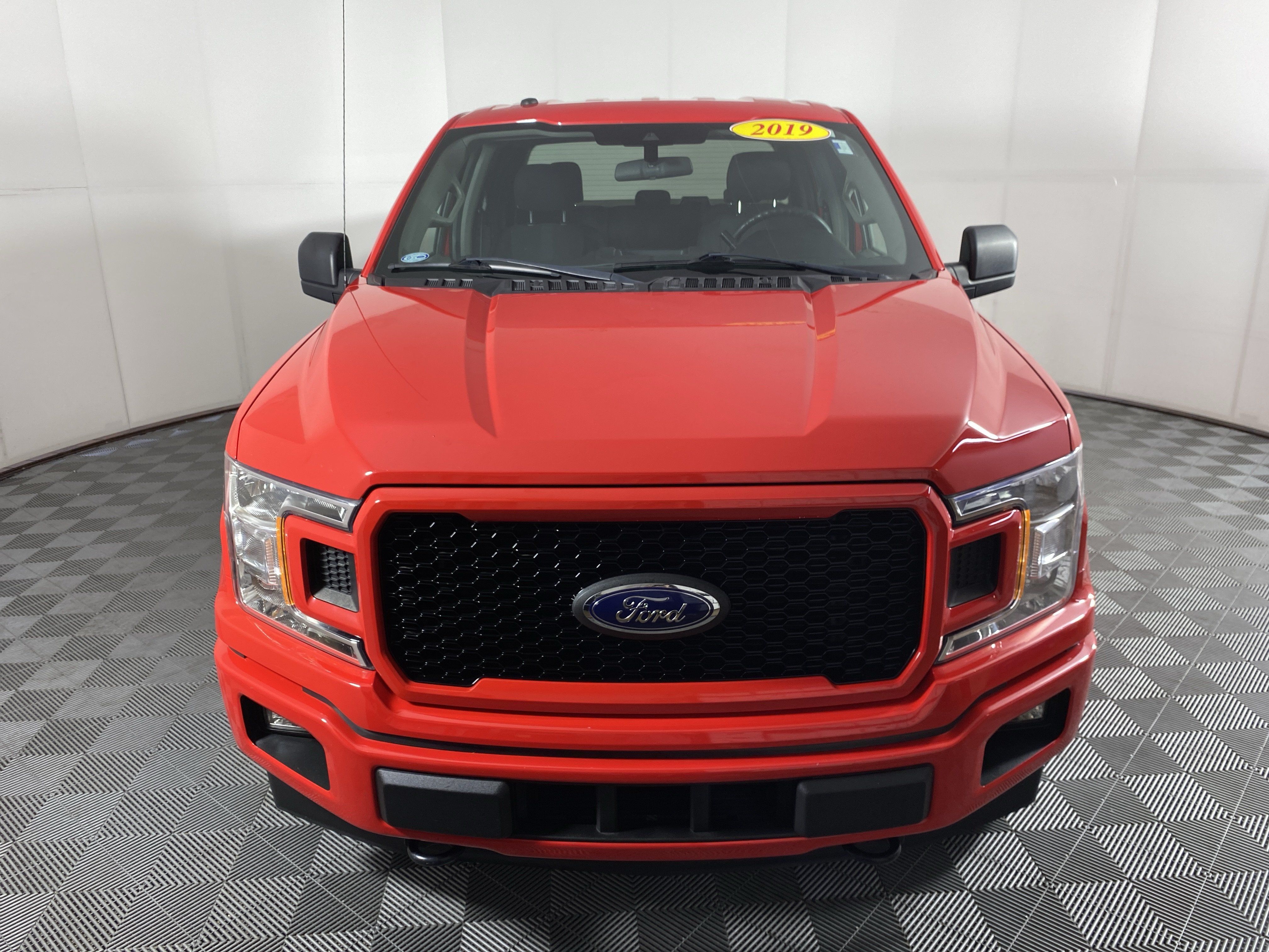 Used 2019 Ford F150 XL w/ Equipment Group 101A Mid AWD/4WD image 10