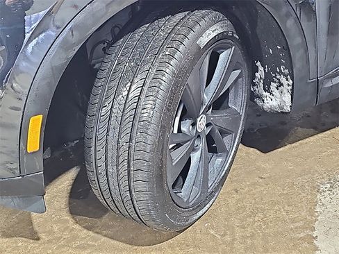 Used 2023 Buick Envision Preferred w/ Sport Touring Package image 31