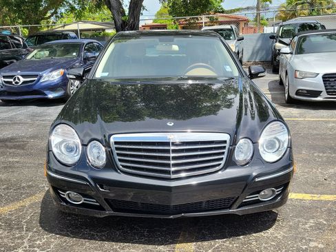 Used 2007 Mercedes-Benz E 550 Sedan image 2