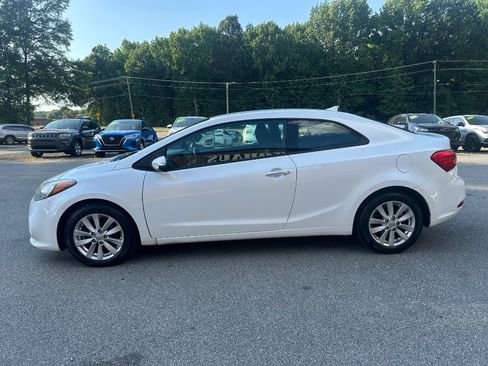 Used 2015 Kia Forte Koup EX FWD image 4