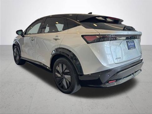 Certified 2024 Nissan Ariya AWD image 11