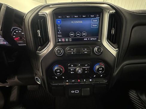 Used 2020 Chevrolet Silverado 1500 LT w/ All-Star Edition AWD/4WD image 30