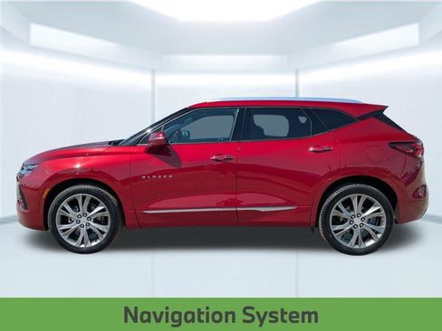 Used 2020 Chevrolet Blazer Premier w/ Driver Confidence II Package FWD image 2