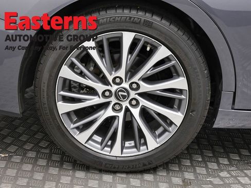 Used 2021 Lexus ES 350 w/ Premium Package image 30