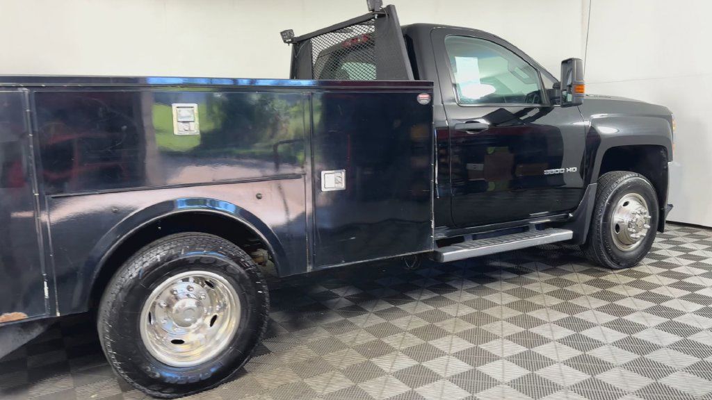 Used 2016 Chevrolet Silverado 3500 W/T w/ WT Convenience Package AWD/4WD image 12