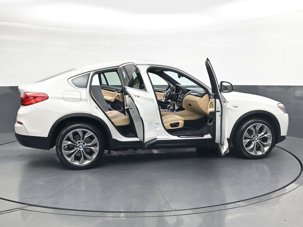 Used 2018 BMW X4 xDrive28i AWD/4WD image 34