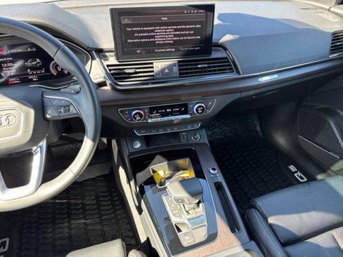 Used 2023 Audi Q5 2.0T Prestige image 14