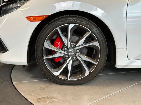 Used 2020 Honda Civic Touring image 25
