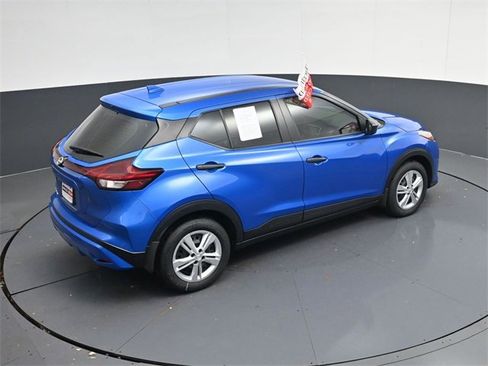 Used 2025 Nissan Kicks Play S image 41