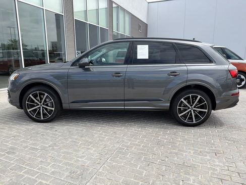 Used 2023 Audi Q7 3.0T Premium Plus w/ Premium Plus Package AWD/4WD image 2