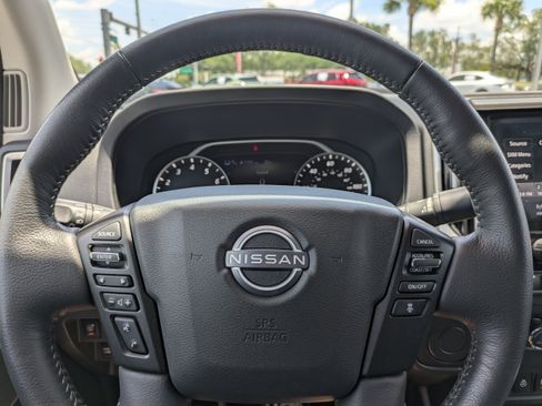 Certified 2025 Nissan Frontier SV w/ SV Convenience Package RWD image 28