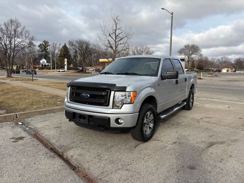 Used 2014 Ford F150 STX w/ Equipment Group 201A Mid image 19