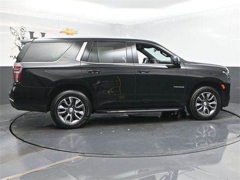 Used 2022 Chevrolet Tahoe LT w/ LT Signature Plus Package image 38